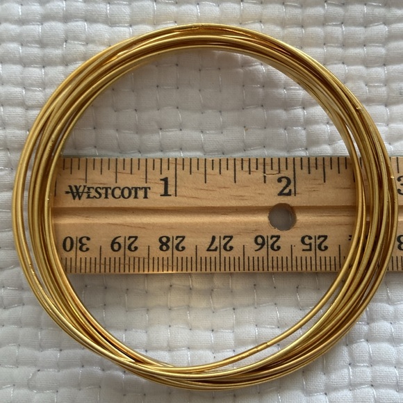 Vintage goldtone clinky thin bangles (9) alternating matte and shiny bangles - Picture 6 of 7